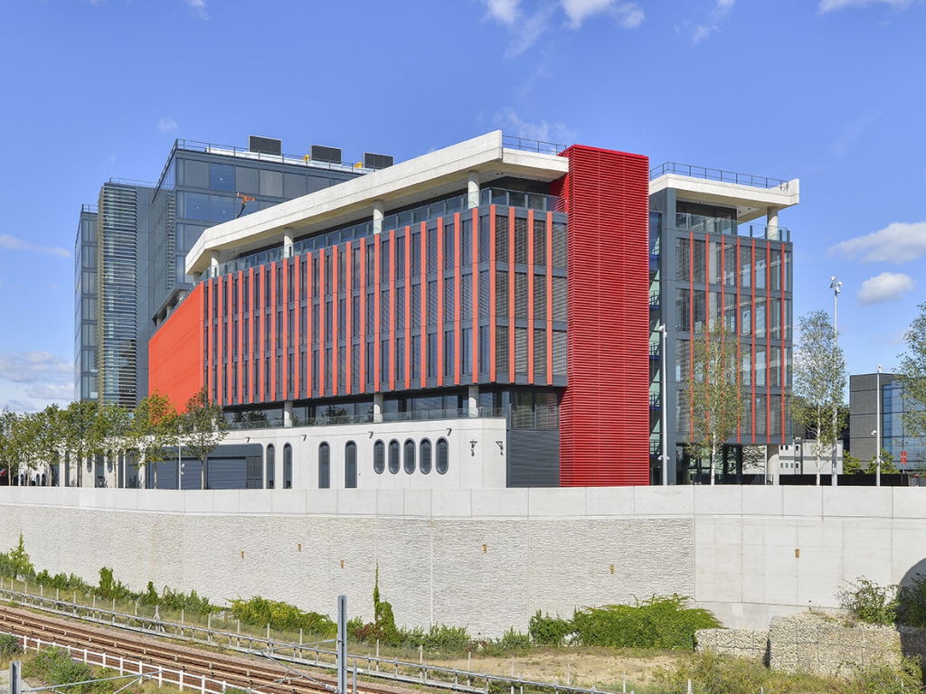 S9 The International Quarter 1