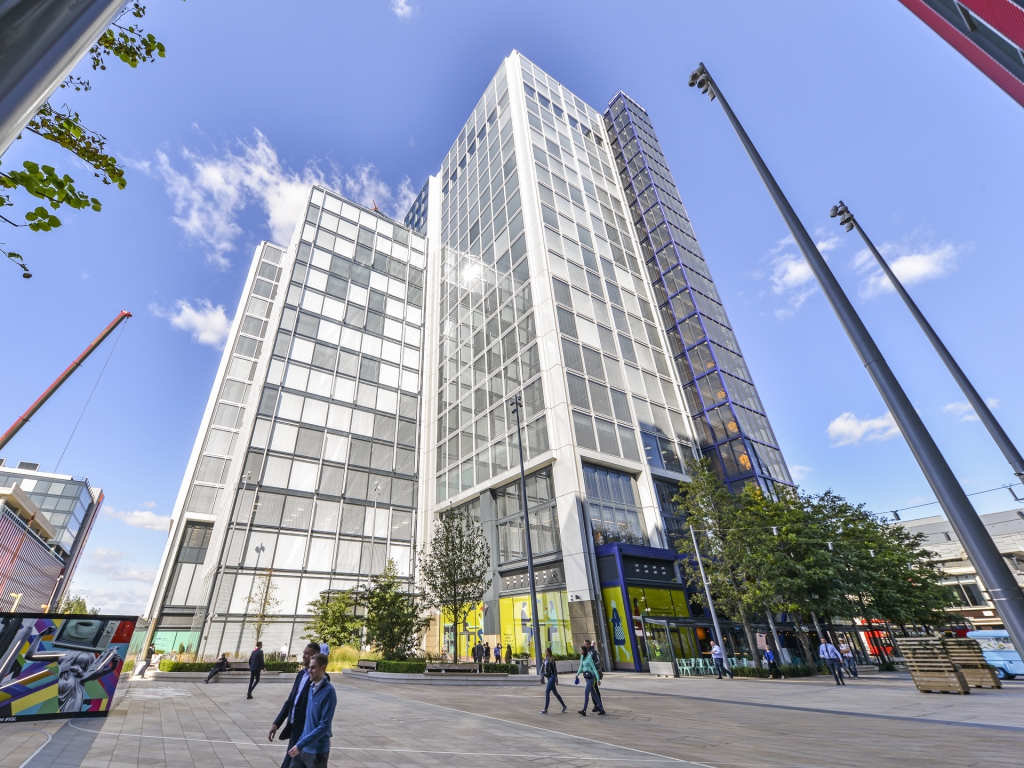 S5 International Quarter hero